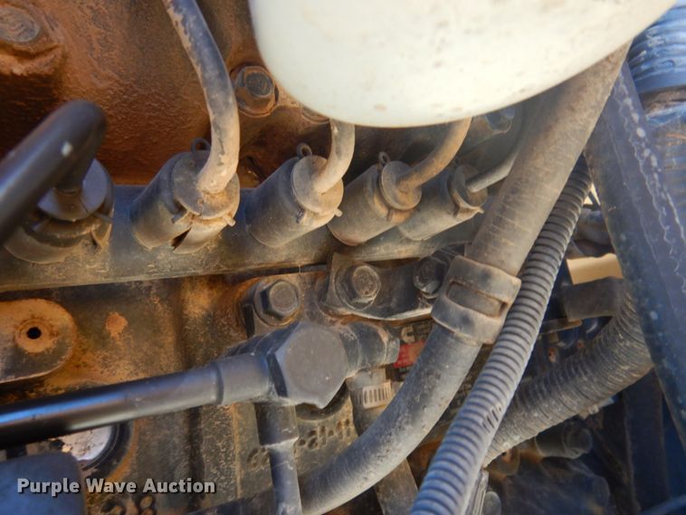 image for item GG9267 2010 Vermeer BC1200XL  wood chipper