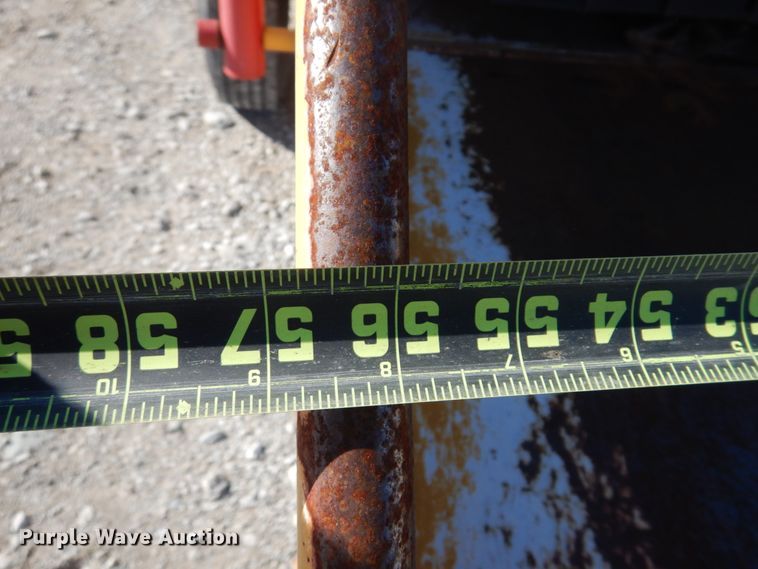 image for item GG9267 2010 Vermeer BC1200XL  wood chipper