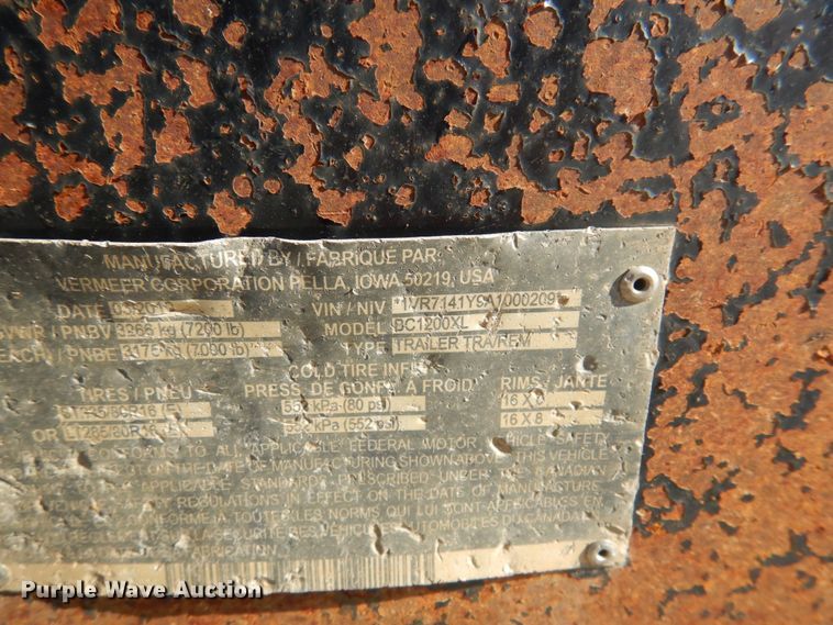 image for item GG9267 2010 Vermeer BC1200XL  wood chipper