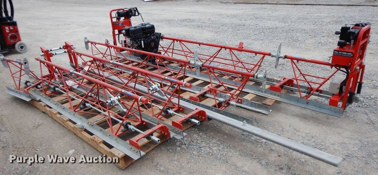 image for item GG9305 Razorback SE12  concrete screed