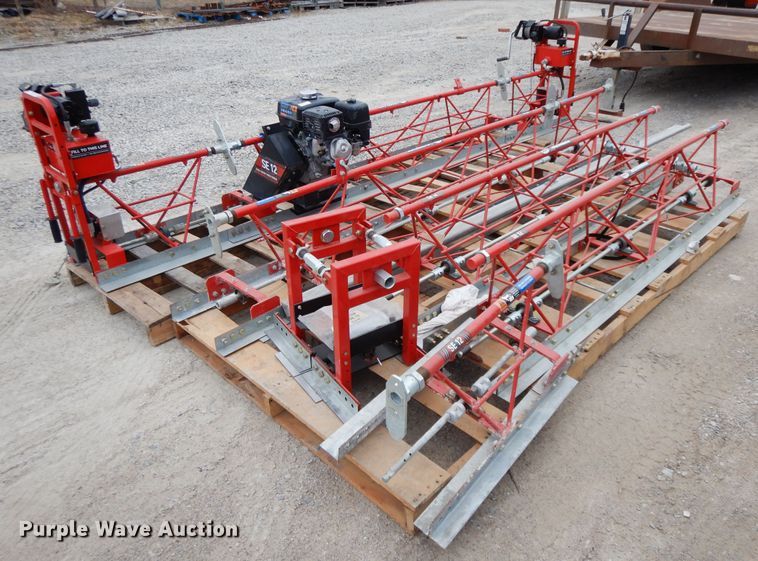 image for item GG9305 Razorback SE12  concrete screed