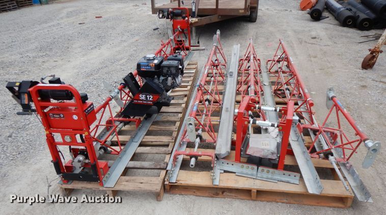 image for item GG9305 Razorback SE12  concrete screed