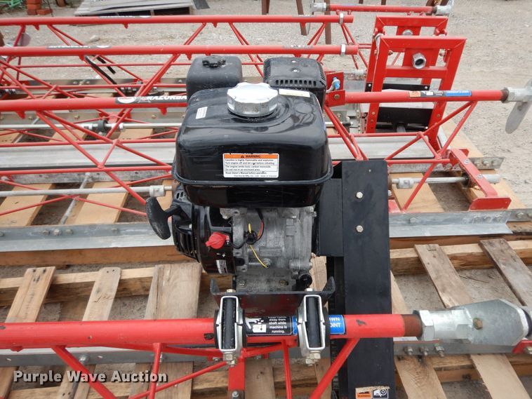 image for item GG9305 Razorback SE12  concrete screed