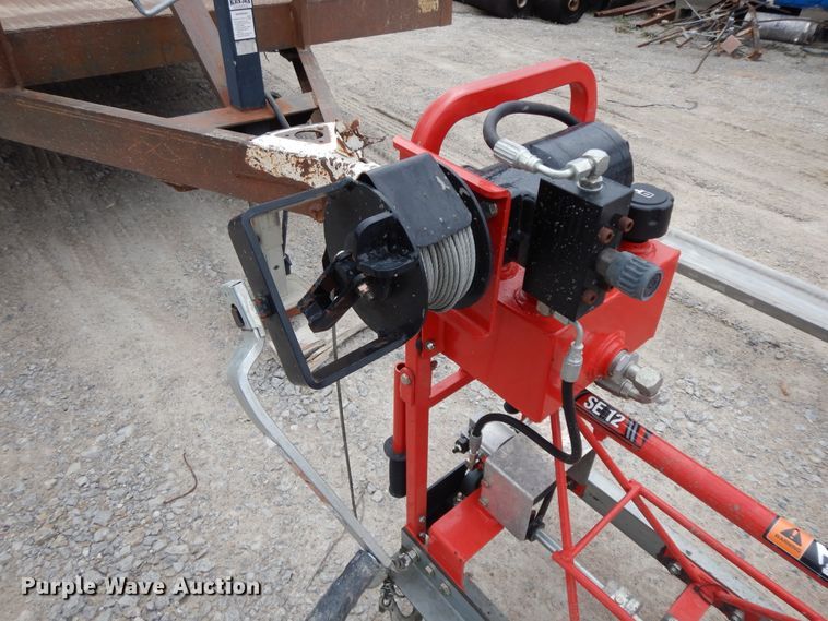 image for item GG9305 Razorback SE12  concrete screed