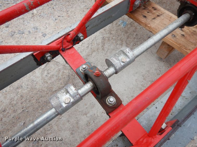 image for item GG9305 Razorback SE12  concrete screed