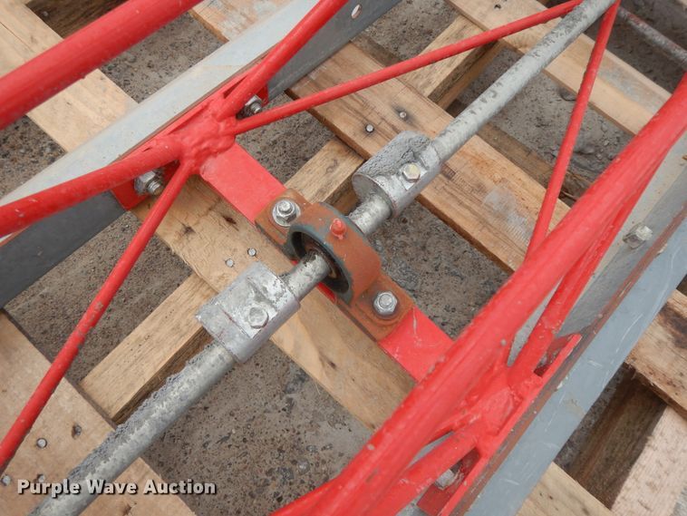 image for item GG9305 Razorback SE12  concrete screed