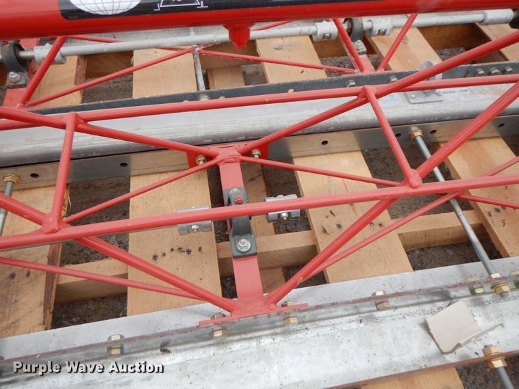 image for item GG9305 Razorback SE12  concrete screed