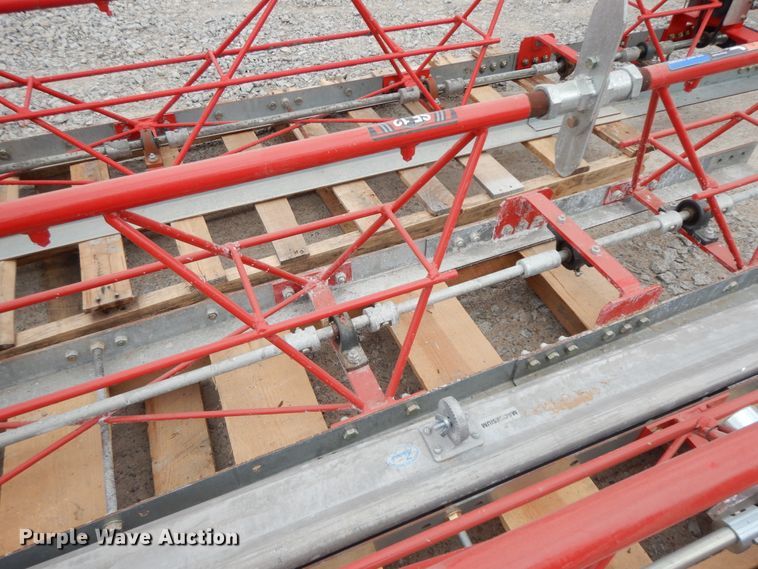 image for item GG9305 Razorback SE12  concrete screed