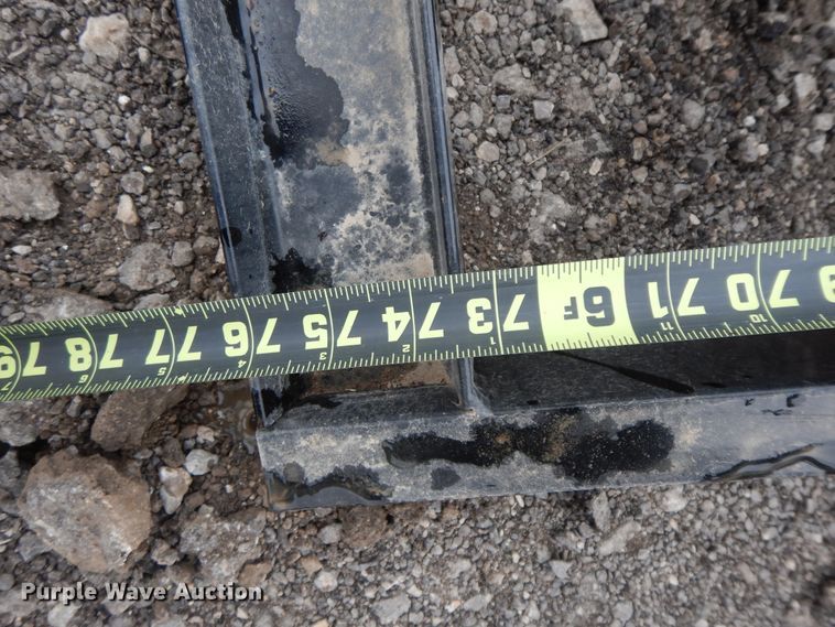 image for item GG9315 2017 PJ Deckover F8242  equipment trailer