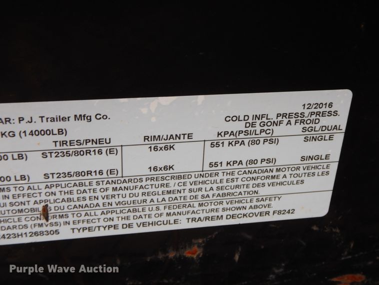 image for item GG9315 2017 PJ Deckover F8242  equipment trailer