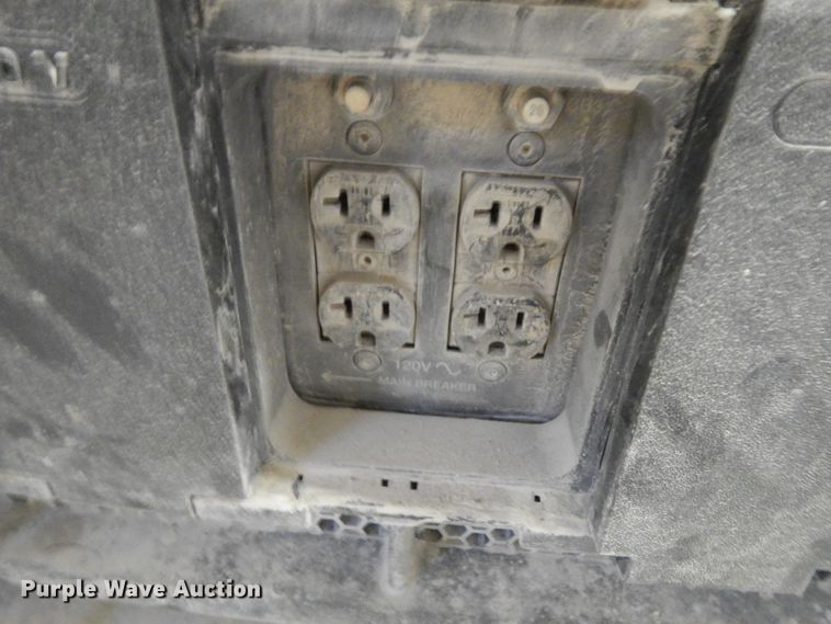 image for item GG9318 Miller Bobcat 250  welder