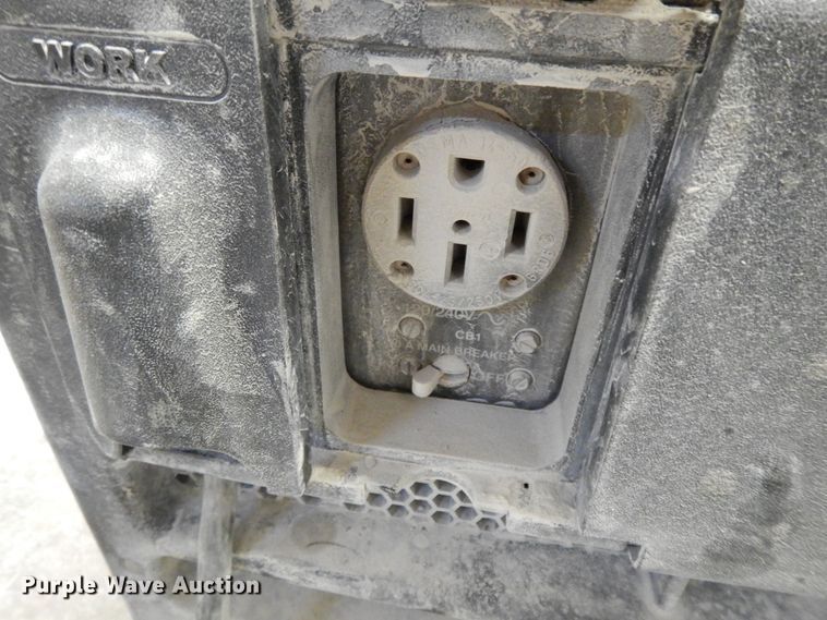 image for item GG9318 Miller Bobcat 250  welder