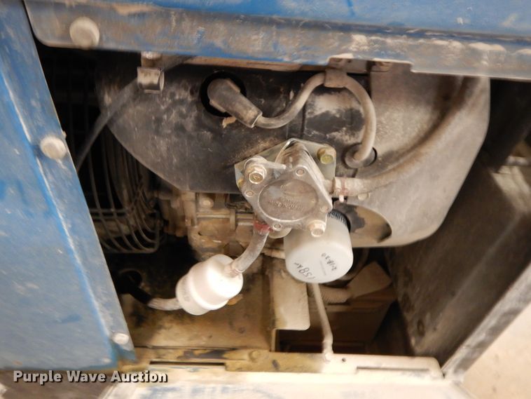 image for item GG9318 Miller Bobcat 250  welder