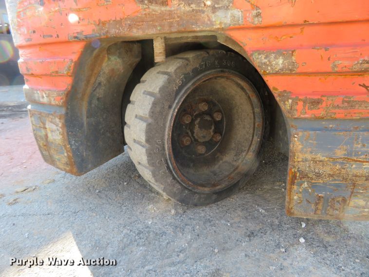 image for item GT9483 Toyota 5FBE18  forklift