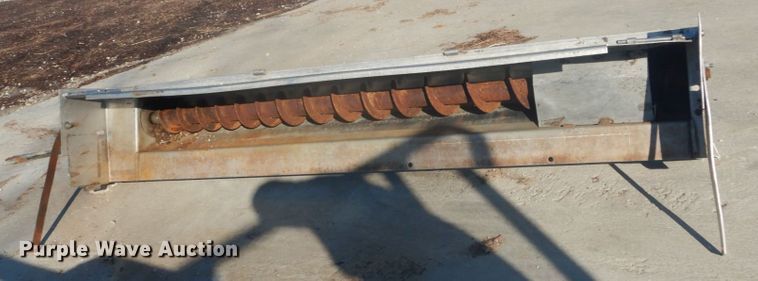 image for item GT9546 Stainless steel tailgate spreader