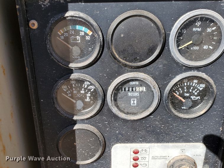 image for item HC9151 Kubota V3800-DI-T  engine