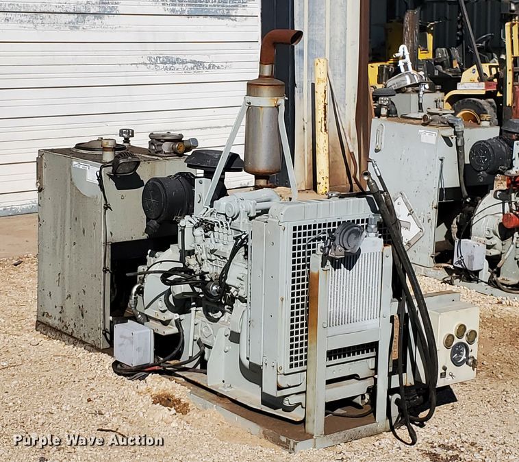 image for item HC9152 Kubota V3800-DI-T  engine