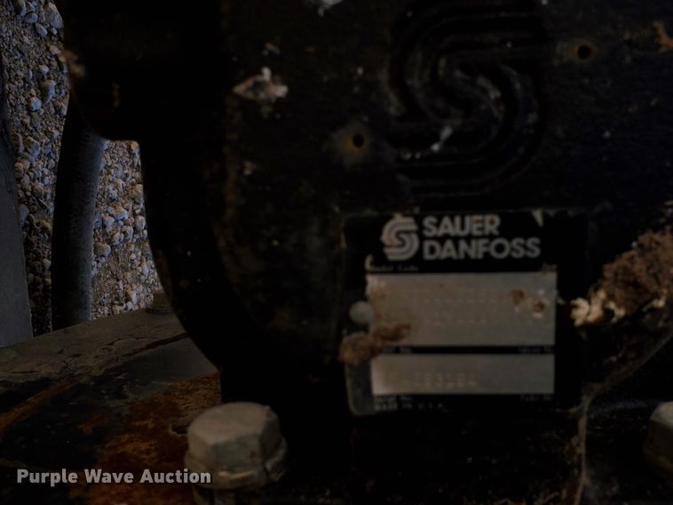 image for item HC9152 Kubota V3800-DI-T  engine