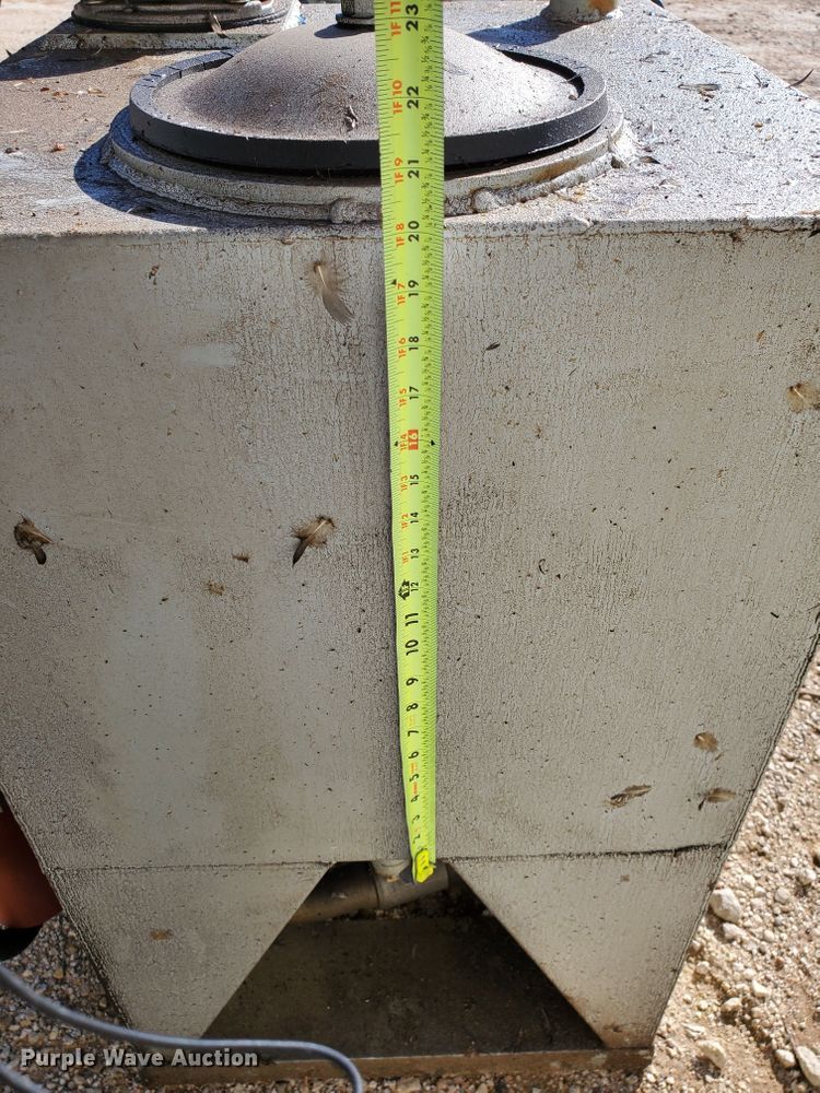 image for item HC9152 Kubota V3800-DI-T  engine