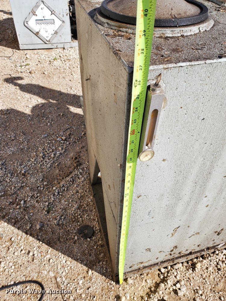 image for item HC9152 Kubota V3800-DI-T  engine