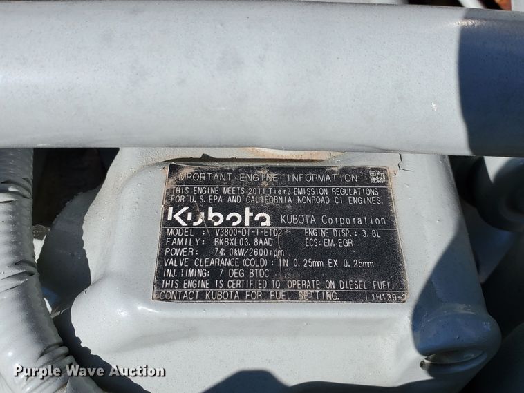 image for item HC9152 Kubota V3800-DI-T  engine