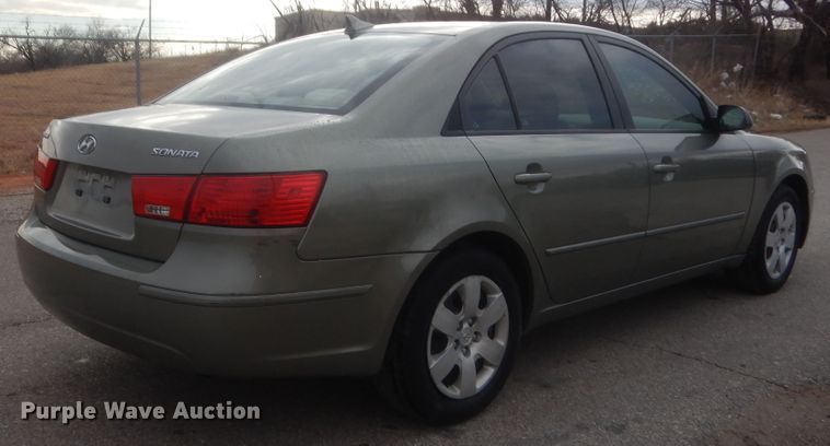 image for item HG9772 2009 Hyundai Sonata