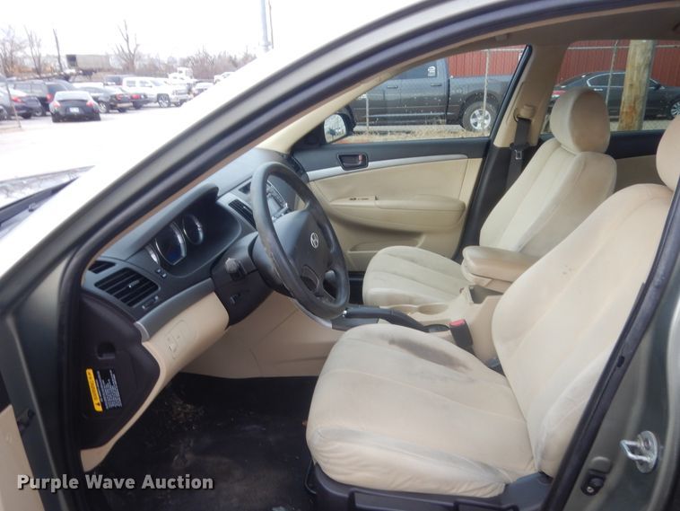 image for item HG9772 2009 Hyundai Sonata