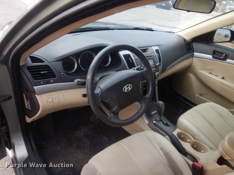 image for item HG9772 2009 Hyundai Sonata