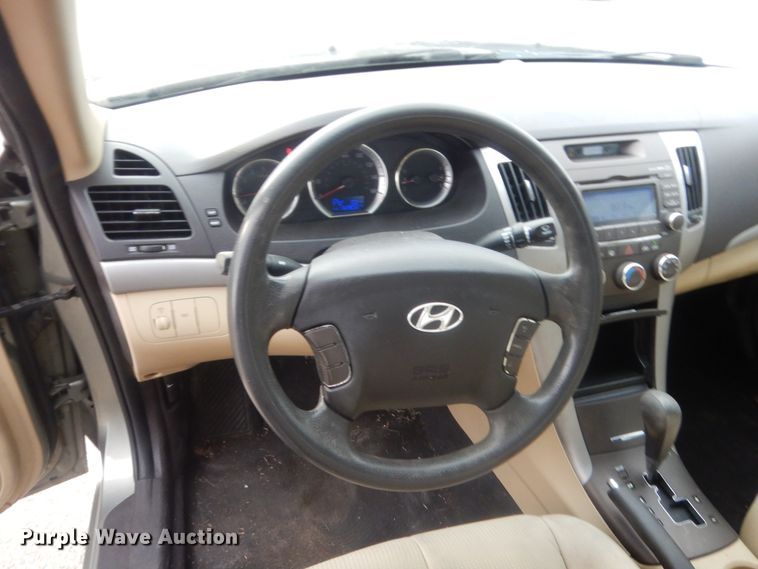 image for item HG9772 2009 Hyundai Sonata