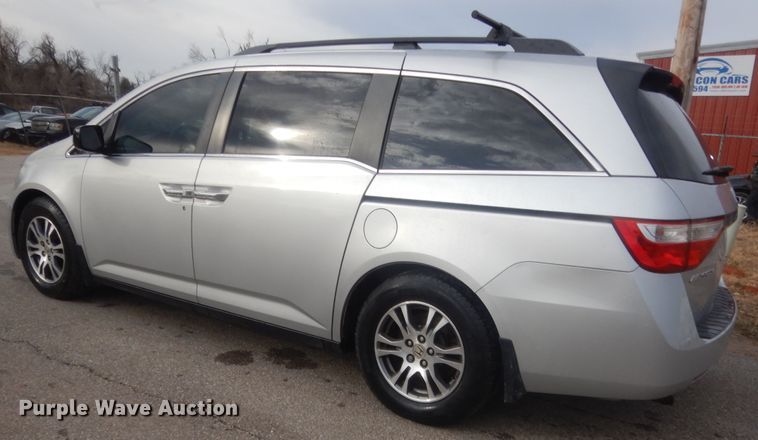 image for item HG9774 2013 Honda Odyssey  van