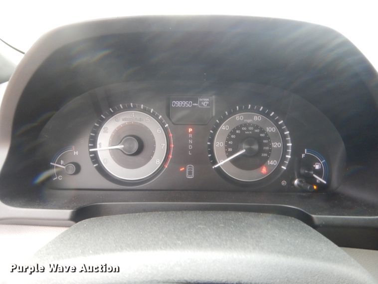 image for item HG9774 2013 Honda Odyssey  van