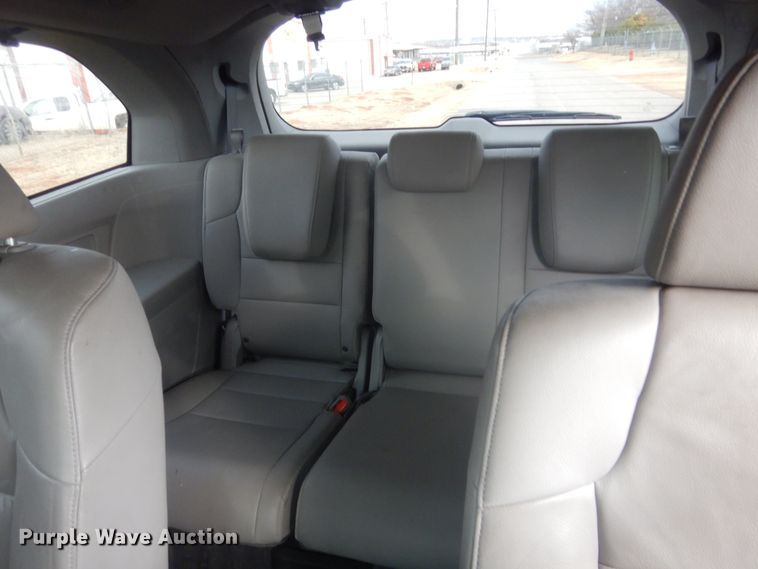 image for item HG9774 2013 Honda Odyssey  van