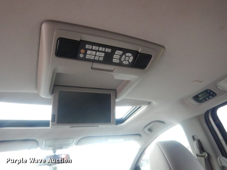 image for item HG9774 2013 Honda Odyssey  van