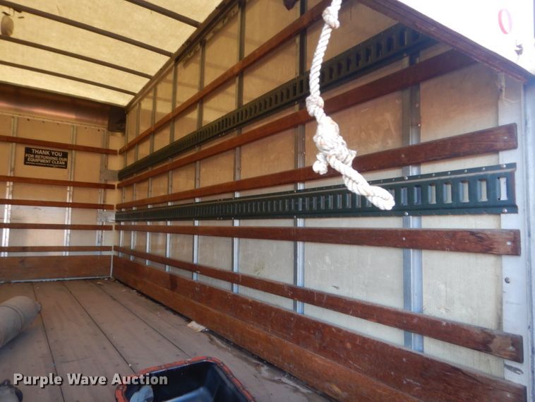 image for item HG9789 2003 GMC W4500  box truck