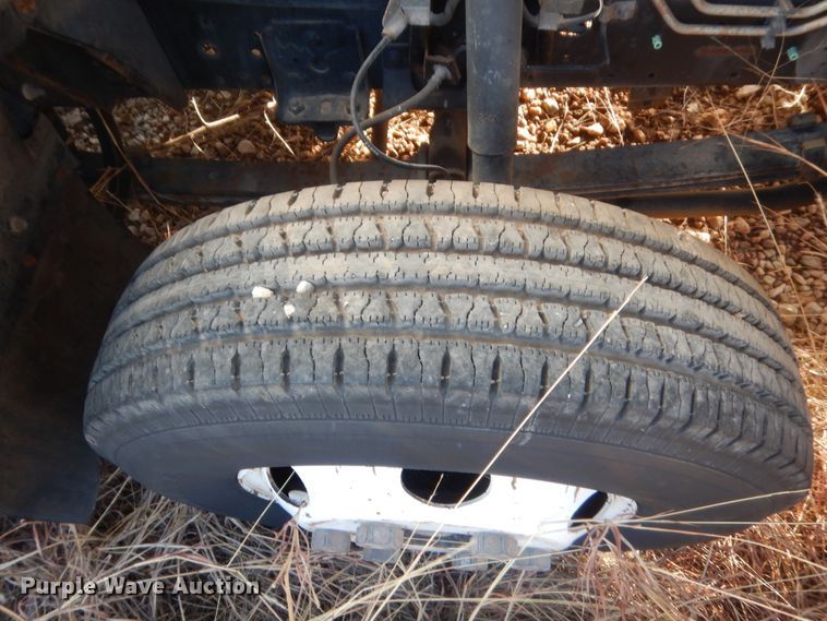 image for item HG9789 2003 GMC W4500  box truck