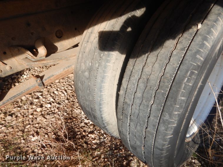 image for item HG9789 2003 GMC W4500  box truck