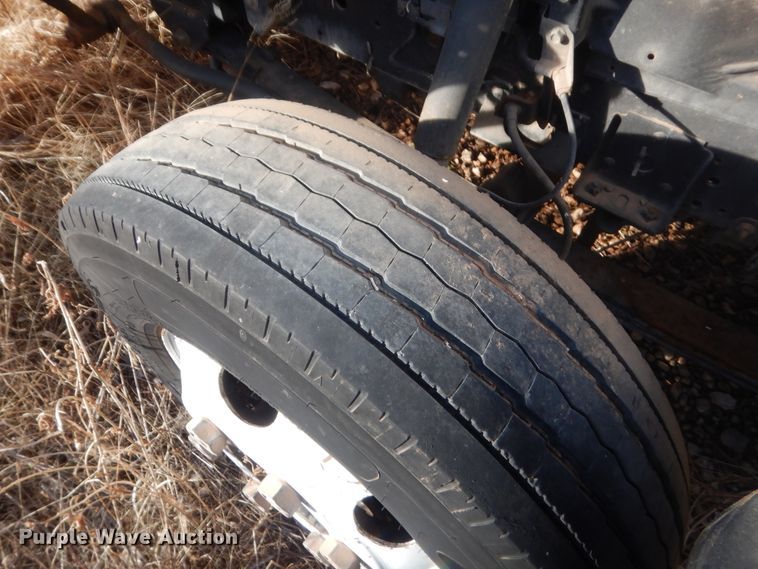 image for item HG9789 2003 GMC W4500  box truck