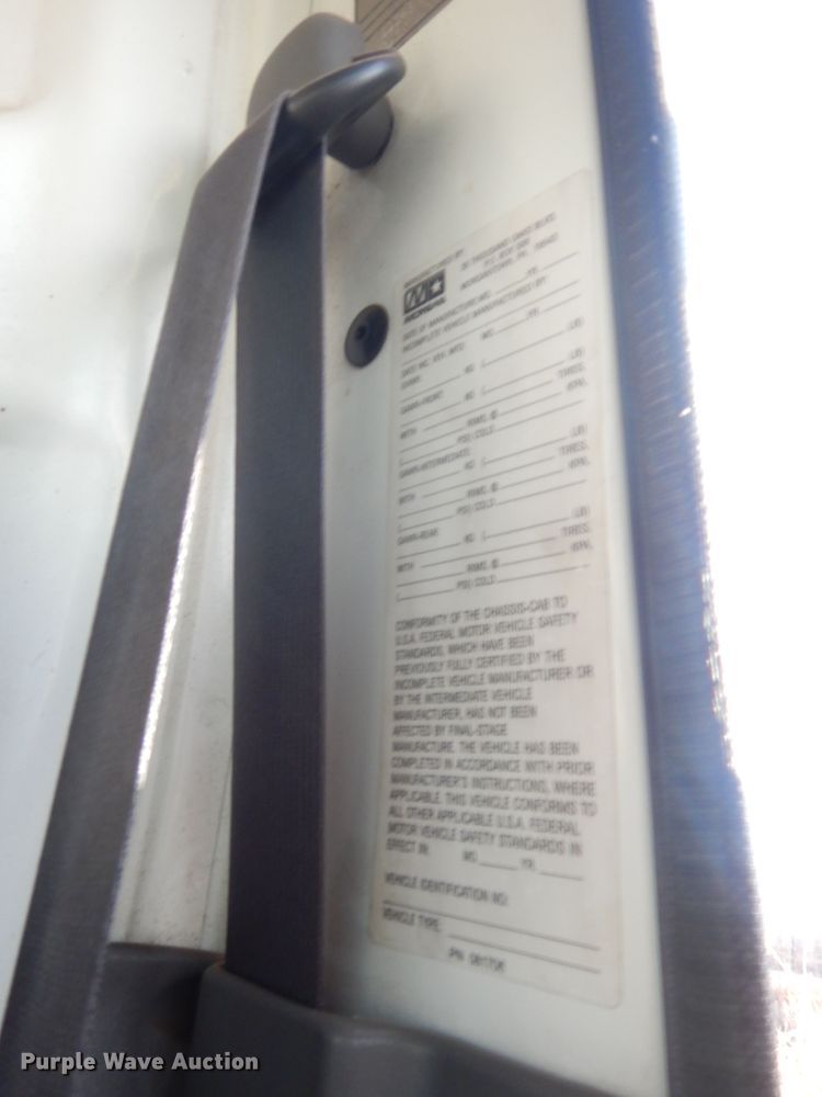 image for item HG9789 2003 GMC W4500  box truck