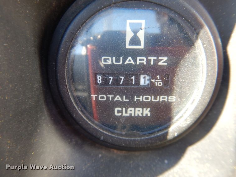 image for item HI9025 Clark DF7735  forklift