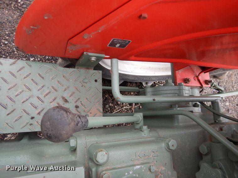 image for item HI9030 Yanmar YM2000  tractor