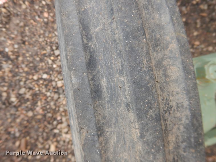 image for item HI9030 Yanmar YM2000  tractor