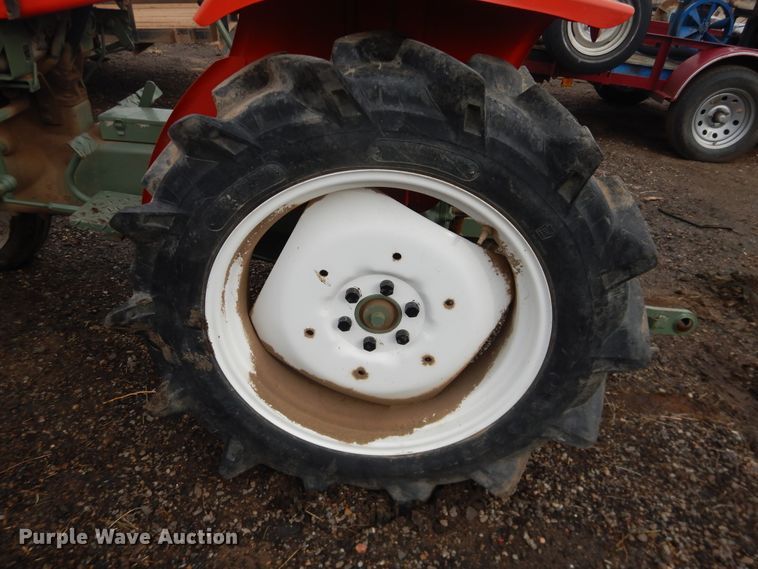 image for item HI9030 Yanmar YM2000  tractor