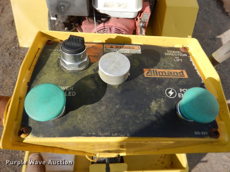 image for item HL9272 Allmand EZ650 drop hammer