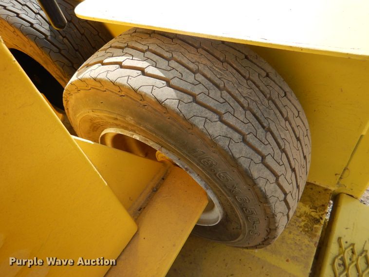 image for item HL9272 Allmand EZ650 drop hammer