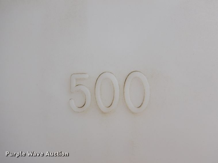 image for item HL9282 500 gallon poly tank