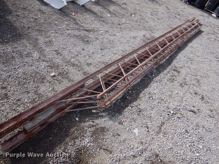 image for item HL9284 (3) joists