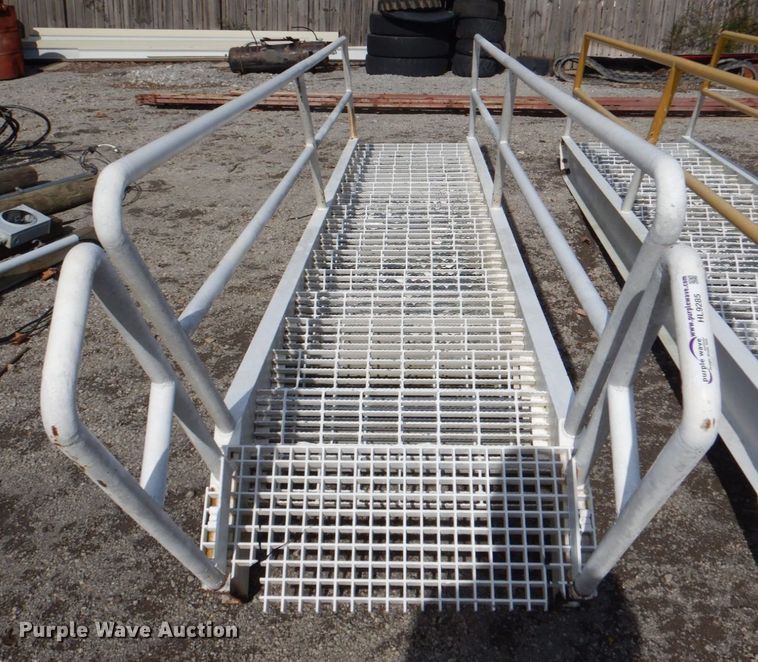 image for item HL9285 16'L x 35"W metal staircase