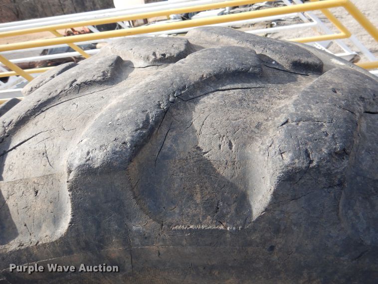 image for item HL9288 (2) tires and wheels