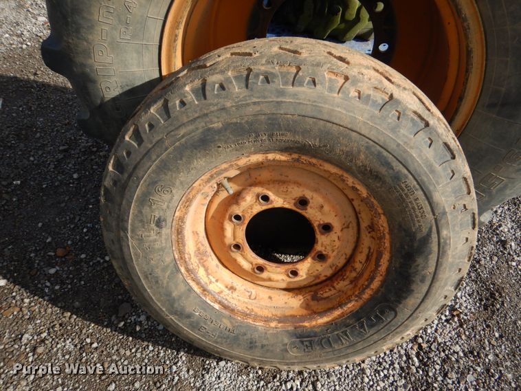 image for item HL9288 (2) tires and wheels