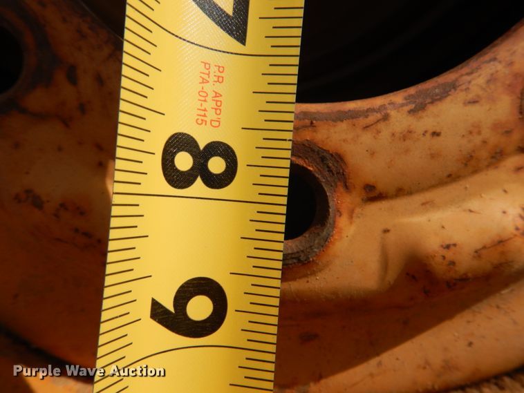 image for item HL9288 (2) tires and wheels